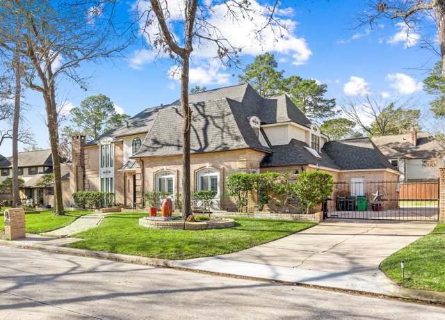 Property at 16019 Mickleham Dr, Spring, TX 77379, 5 beds, 4 baths