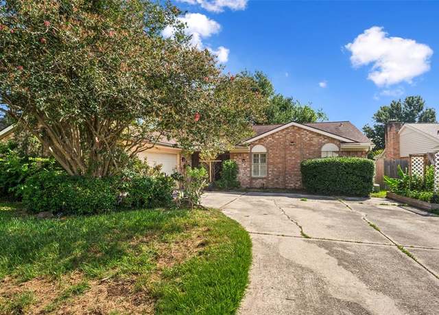 Property at 18426 Bent Elm Dr, Spring, TX 77388, 3 beds, 2 baths