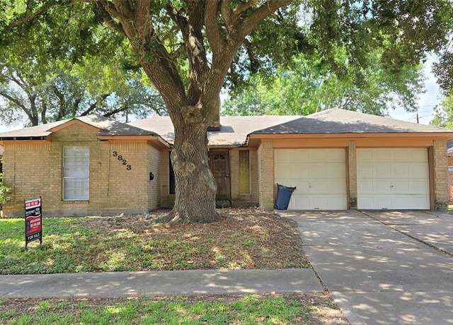 Property at 3823 Regency Dr, Houston, TX 77045, 3 beds, 2 baths