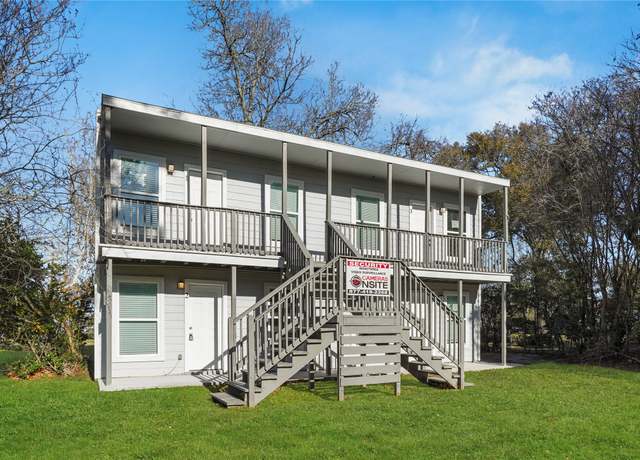 Property at 819 Oak St, La Marque, TX 77568, 1 bed, 1 bath