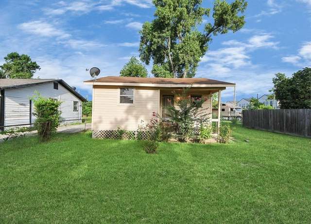 Property at 6821 Haight St, Houston, TX 77028, 2 beds, 1 bath