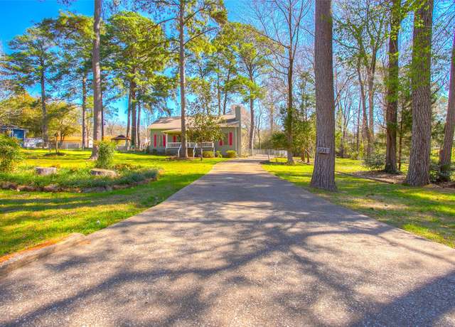 Property at 501 Timber Bay Dr, Trinity, TX 75862, 2 beds, 2 baths