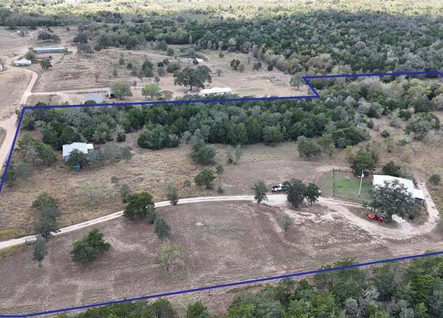 Property at 991 Kovar Unit D Rd, Flatonia, TX 78941, 4 beds, 2 baths