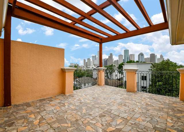 Property at 1620 Bingham St, Houston, TX 77007, 4 beds, 4.5 baths