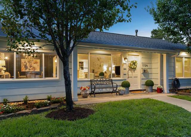 Property at 1726 Saxon Dr, Houston, TX 77018, 2 beds, 1.5 baths