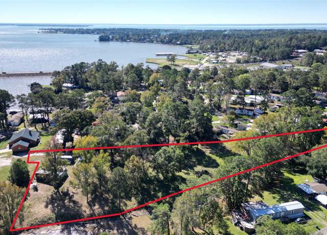 Property at 121 Prescott Dr, Onalaska, TX 77360