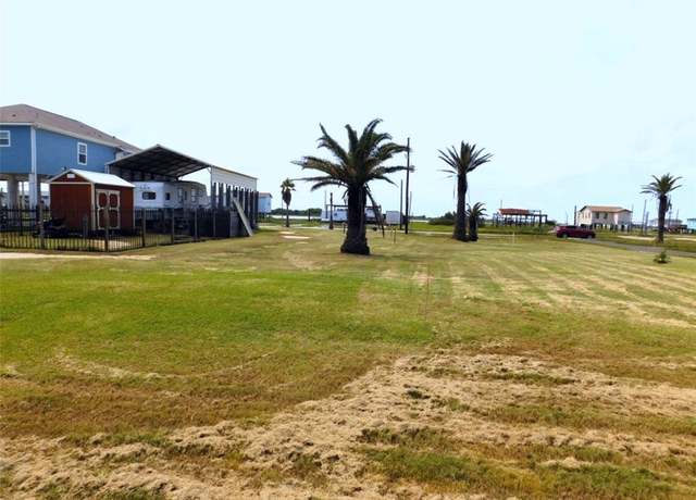 Property at 1308 Quarles Ave, Crystal Beach, TX 77650