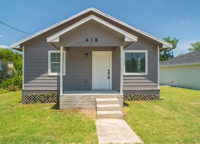 Property at 418 E 17th St, Bryan, TX 77803, 3 beds, 2 baths