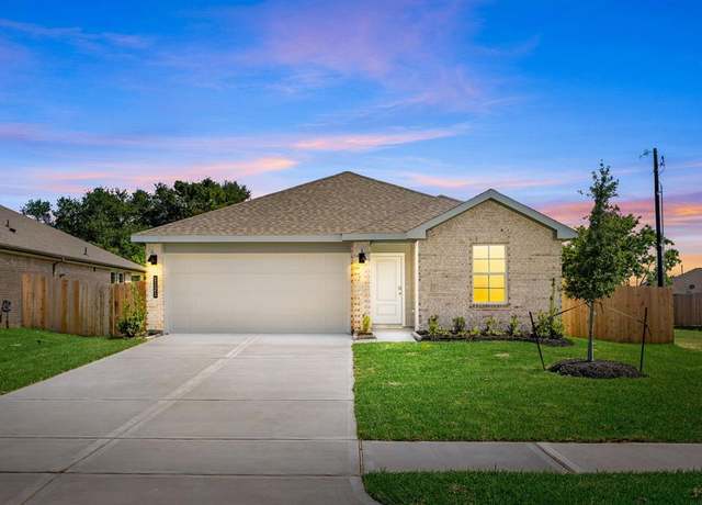 Property at 1121 Grey Heron Dr, Texas City, TX 77590, 4 beds, 2 baths
