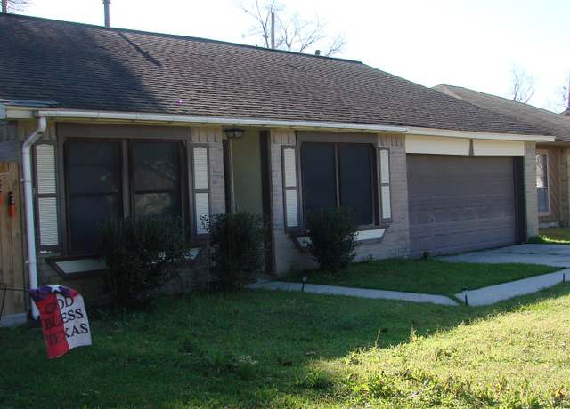 Property at 22102 Falvel Dr, Spring, TX 77389, 3 beds, 2 baths