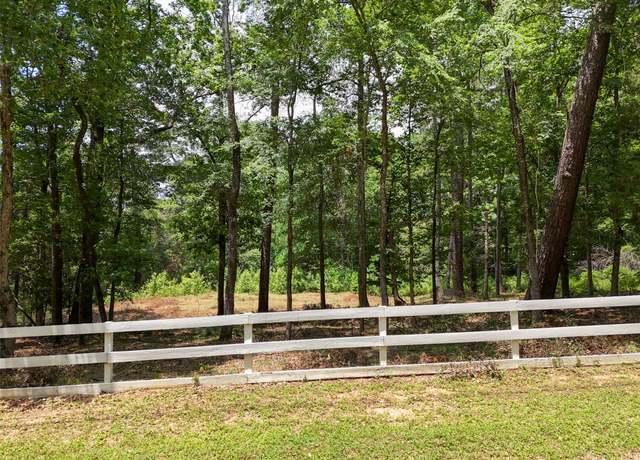 Property at 7393 Teaswood Dr, Conroe, TX 77304