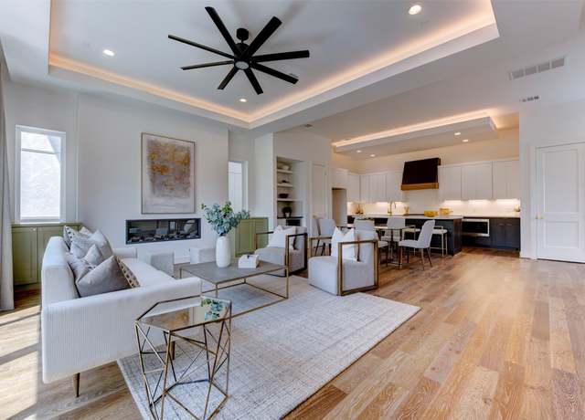 Property at 7120 Gary St Unit B, Houston, TX 77055, 3 beds, 2.5 baths