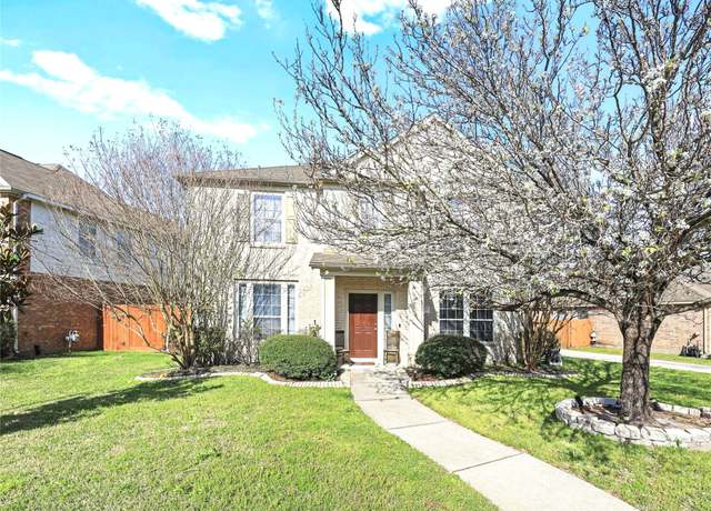 Property at 12638 Riverhill Ct, Houston, TX 77014, 4 beds, 2.5 baths