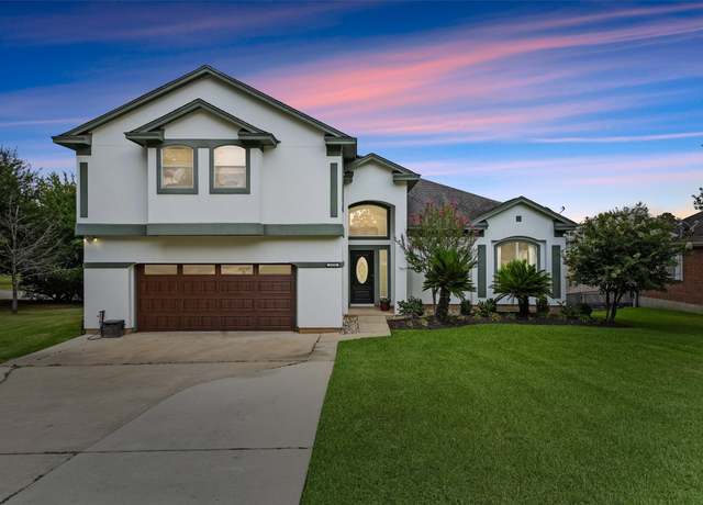 Property at 12556 Marina Loop, Willis, TX 77318, 4 beds, 2.5 baths