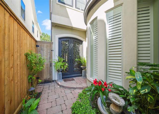 Property at 2112 Mcduffie St, Houston, TX 77019, 3 beds, 3.5 baths