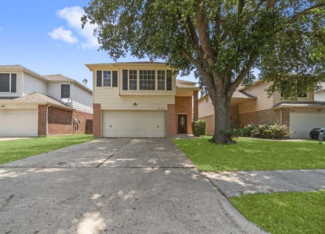 Property at 16338 North Glade, Houston, TX 77073, 4 beds, 2.5 baths