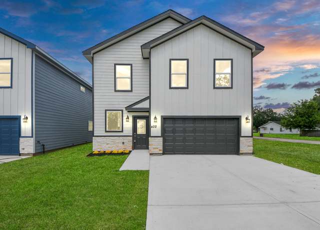 Property at 402 N 4th St, Beasley, TX 77417, 3 beds, 2.5 baths