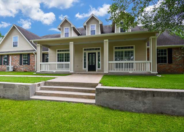 Property at 2918 La Rama, Richmond, TX 77469, 4 beds, 2.5 baths