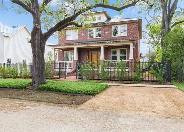 Property at 610 Algregg St, Houston, TX 77008, 3 beds, 3 baths