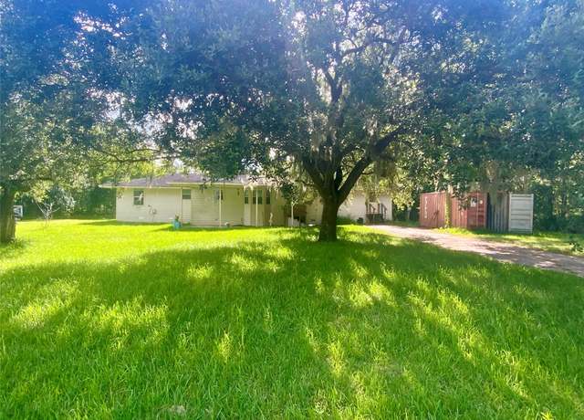 Property at 20331 County Road 510, Brazoria, TX 77422, 4 beds, 1.5 baths