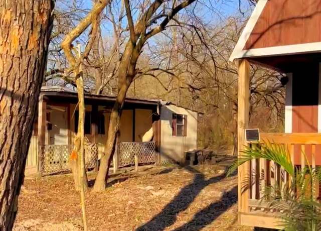 Property at 44 Caney Creek Dr, Huntsville, TX 77320, 1 bed, 1 bath