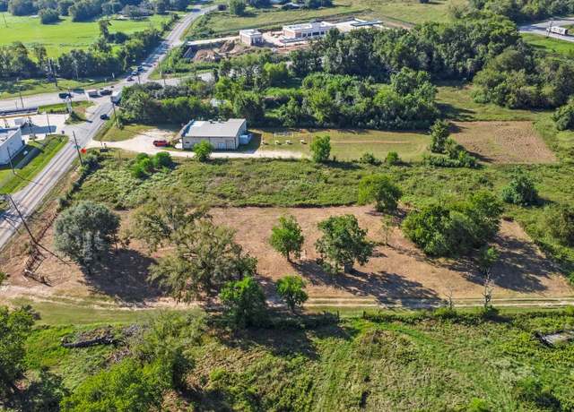 Property at 185 N Fm 1486 Rd, Montgomery, TX 77356