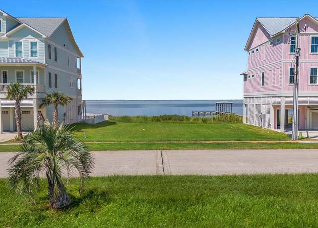 Property at 26702 Bay Water Dr, Galveston, TX 77554