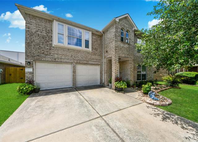 Property at 9107 S Ferndale Place Dr, Houston, TX 77064, 4 beds, 2.5 baths