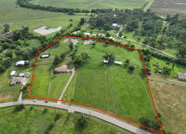 Property at 3818 County Road 36, Angleton, TX 77515, 3 beds, 2.5 baths