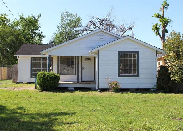 Property at 2311 Wavell St, Houston, TX 77088, 3 beds, 2 baths