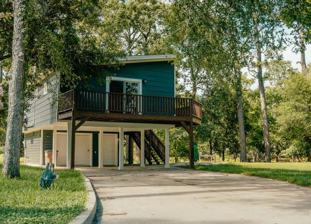 Property at 1115 Magnolia Terrace Cir, Dickinson, TX 77539, 1 bed, 1 bath