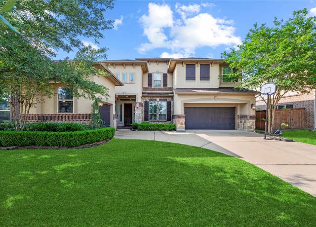 Property at 3310 Ralston Edge Ln, Houston, TX 77059, 5 beds, 4.5 baths