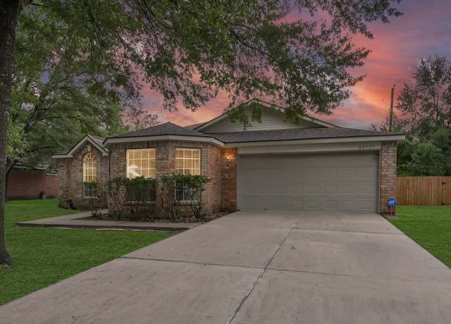 Property at 22727 Bridgewater Dr, Spring, TX 77373, 3 beds, 2 baths
