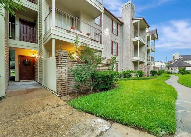 Property at 2120 El Paseo St #2409, Houston, TX 77054, 1 bed, 1.5 baths