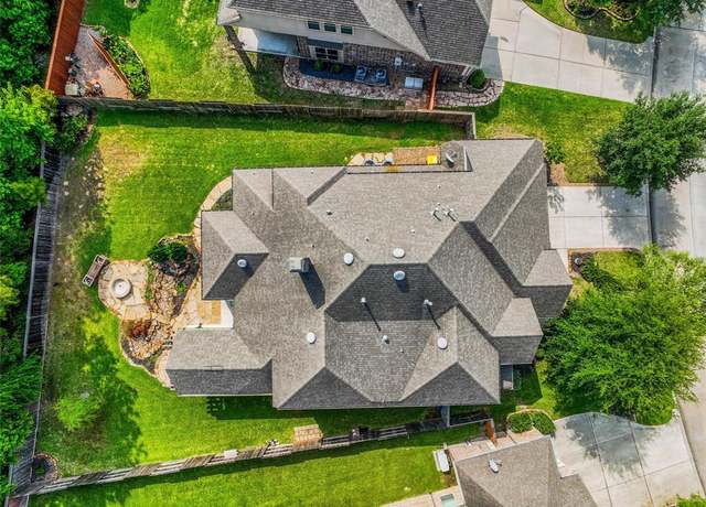 Property at 182 River Wilde Dr, Montgomery, TX 77316, 5 beds, 4.5 baths