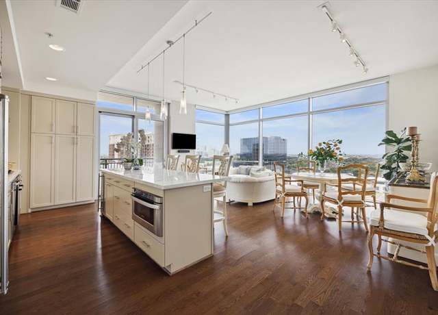 Property at 2207 Bancroft St #1205, Houston, TX 77027, 2 beds, 2 baths