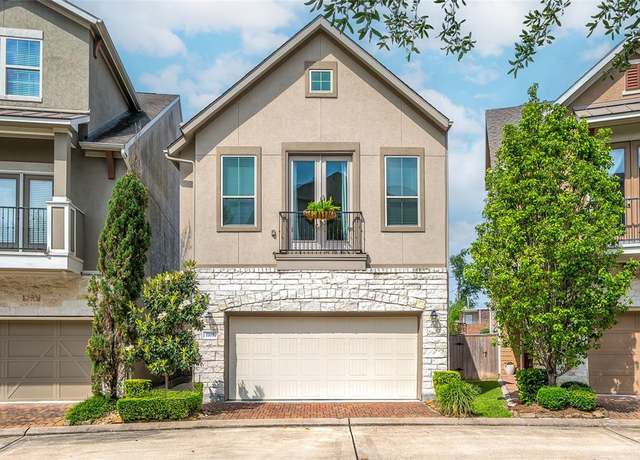 Property at 1705 Red Oak Point Dr, Houston, TX 77055, 3 beds, 3.5 baths
