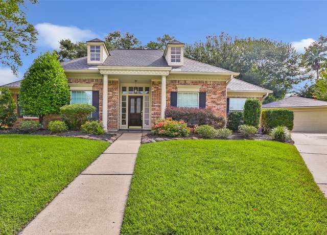 Property at 3907 Shady Terrace Dr, Kingwood, TX 77345, 4 beds, 2 baths
