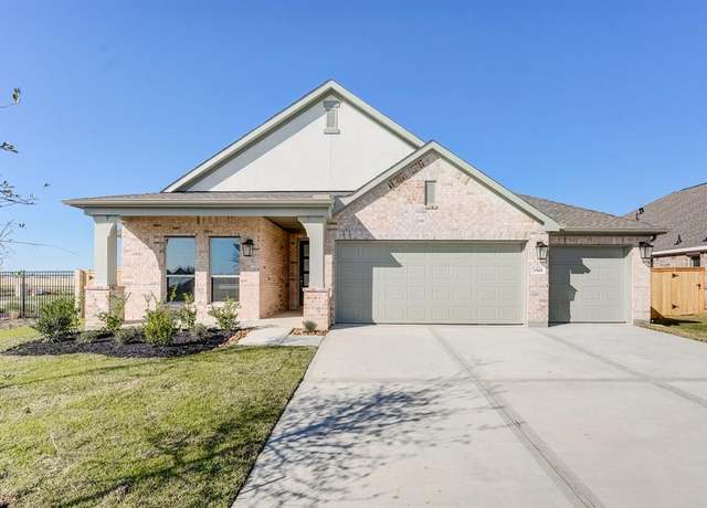 Property at 1501 Delaware Dr, Dayton, TX 77535, 4 beds, 3 baths
