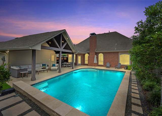 Property at 1310 Blackthorne Dr, Houston, TX 77094, 4 beds, 2.5 baths