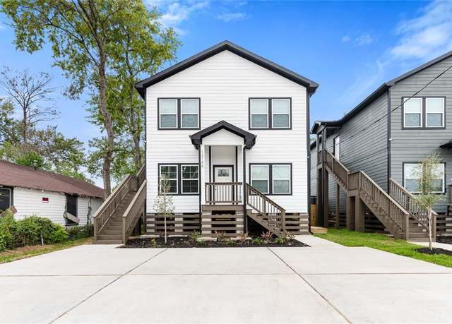 Property at 1319 E 35th St, Houston, TX 77022, 6 beds, 2 baths
