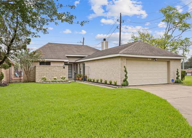 Property at 3941 Heathersage Dr, Houston, TX 77084, 3 beds, 2 baths