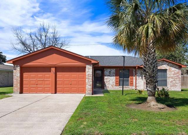 Property at 1110 Twin Falls Rd, Houston, TX 77088, 3 beds, 2 baths