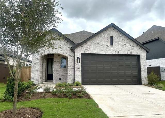Property at 5043 Henry Merritt St, Rosenberg, TX 77471, 3 beds, 2 baths