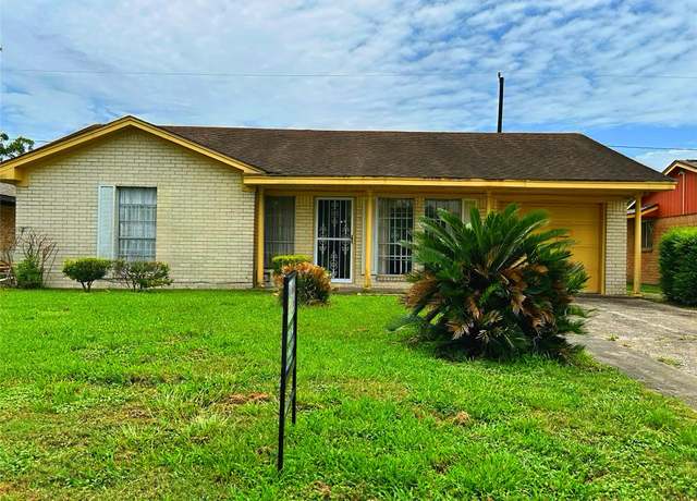 Property at 6206 Antha St, Houston, TX 77016, 3 beds, 2 baths
