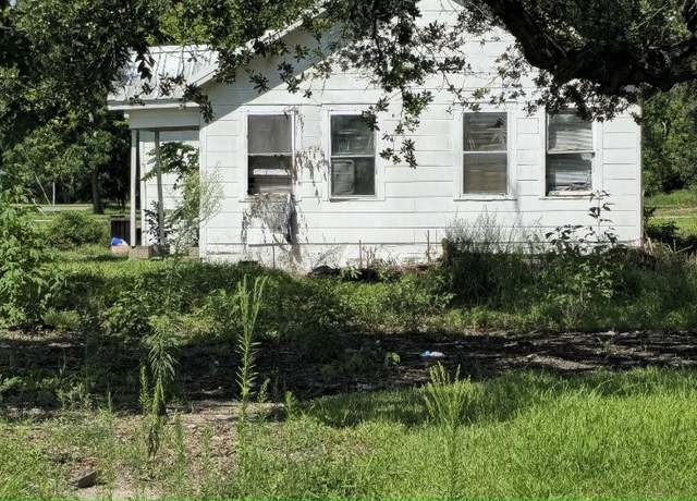 Property at 2818 Avenue F, Dickinson, TX 77539