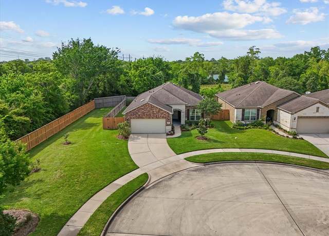 Property at 651 Tenuta Ln, League City, TX 77573, 2 beds, 2 baths