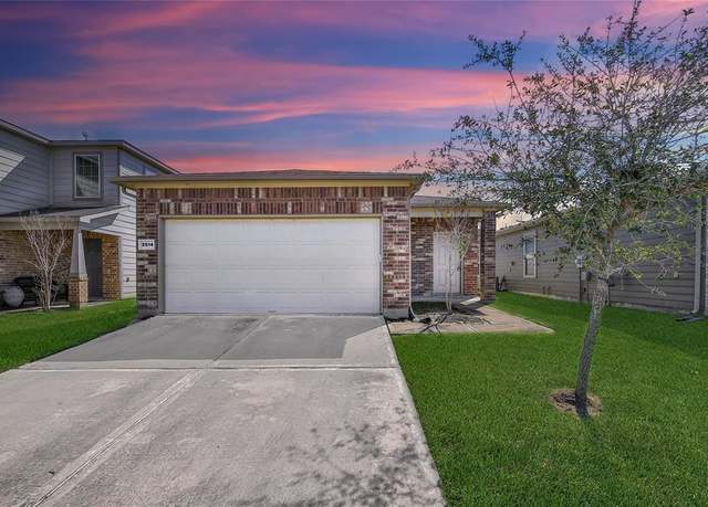 Property at 2514 Skyview Silver Dr, Houston, TX 77047, 3 beds, 2 baths