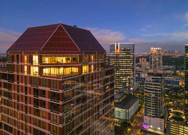 Property at 5100 San Felipe St Unit 393E, Houston, TX 77056, 3 beds, 4.5 baths