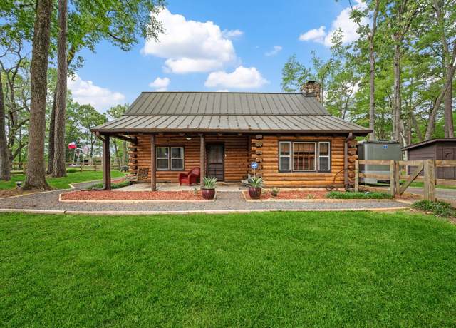 Property at 198 Walnut Ln, Trinity, TX 75862, 3 beds, 2 baths